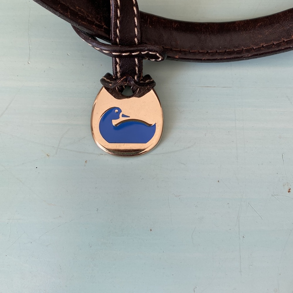 Dooney and Bourke handbag - Picture 3 of 4